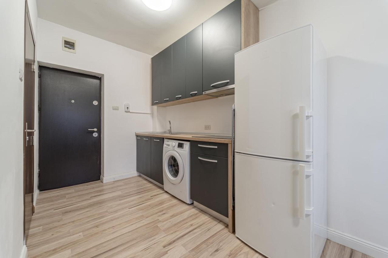 Hera'S Modern Home Arad Esterno foto